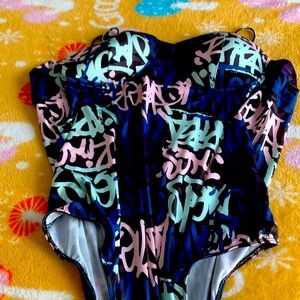 Glam rocks XL graffiti bodysuit